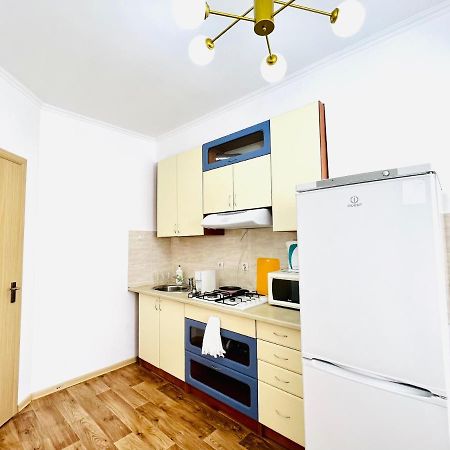 Evita Apartment Bișkek Exterior foto