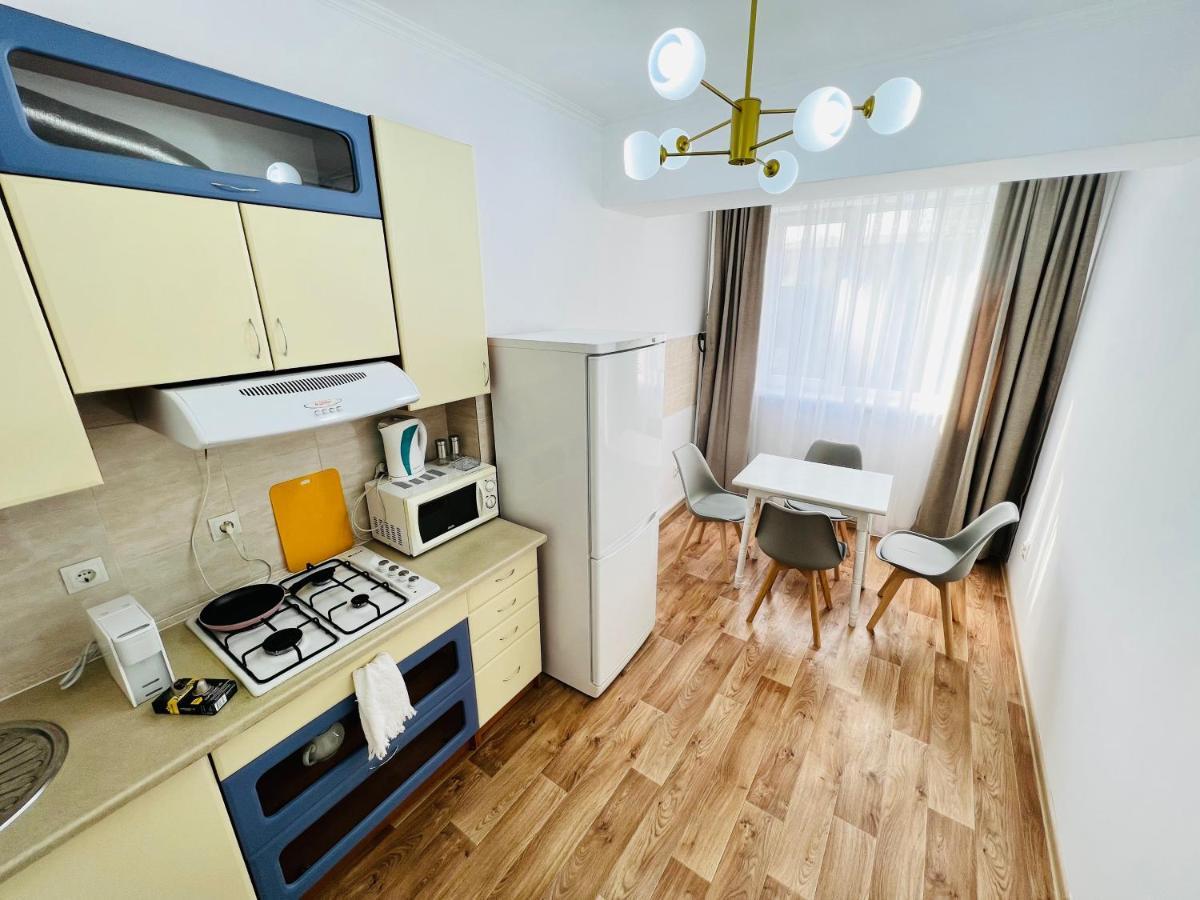Evita Apartment Bișkek Exterior foto